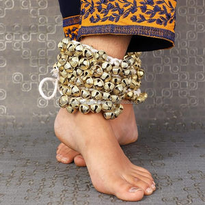 Ghongroo de danse Kathak en laiton avec cordon en coton blanc (impression numérique plaquée) (100+100) par Metal Overseas - Product Image 5