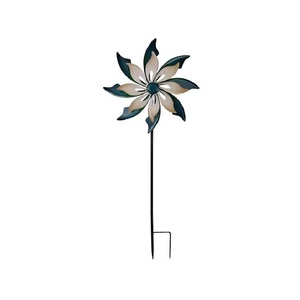 Nouveau produit : Décoration métallique d'extérieur, moulin à vent avec piquet pour jardin et cour, taille et forme personnalisables - Product Image 1