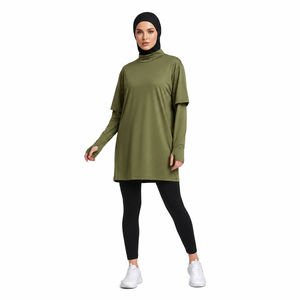 Conjunto Deportivo Musulmán Modesto para Mujer TESSUTO, Túnica de Manga Larga Color Oliva, Leggings Negros, 100% Poliéster, Transpirable, Corte Regular, UPF50 - Product Image 1
