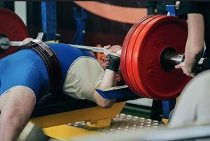 Ceinture de musculation robuste et confortable pour les entraînements en salle, la musculation, la force athlétique et les exercices de bodybuilding - Product Image 6