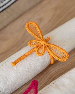 Anillo para Servilletas con Diseño de Libélula, Hecho a Mano, Decoración Rústica para Mesa de Comedor, Ideal para Eventos y Restaurantes - Product Image 1