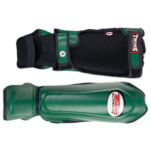 Protège-tibias MMA 100% cuir véritable, designs d'étiquettes personnalisées, protection professionnelle, légers, protège-tibias jumeaux personnalisés Colfax - Product Image 3