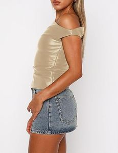 Top Corto de Piel Sintética para Mujer, Estilo Coreano, Fabricante OEM, Logotipo Personalizado, Sin Mangas, a la Moda - Product Image 3