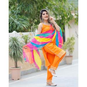 Conjunto de Traje de Mujer de Algodón Chifón Naranja Lujoso, Kurta Étnica de Diseñador con Dupatta, Atuendo Tradicional para Fiestas, ESTILO DE - Product Image 1