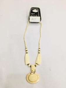 Collier bohème fait main en os naturel et turquoise, avec pendentif couronne chrétienne et breloque perlée, bijou de déclaration de foi pour fête - Product Image 2
