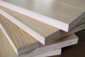 Contrachapado con chapa de roble - Contrachapado con chapa de PS, chapa de arce lijada por ambos lados, superficie plana, mezcla de madera de caucho, madera blanca y acacia - Product Image 5