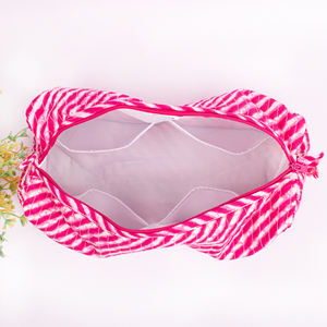 Ensemble de trousses de maquillage matelassées à imprimé floral, réutilisables, écologiques, grande capacité, portables, en coton, avec fermeture éclair - Product Image 5