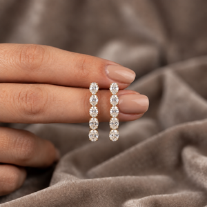 Boucles d'oreilles pendantes à cinq pierres en diamant de laboratoire ovale de 0,60 carat, or massif 14 carats, bijoux de luxe pour les occasions de fête - Product Image 4