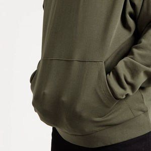 เสื้อฮู้ดแฟชั่นผู้ชายสำหรับฤดูหนาว ปักลายทันสมัย สไตล์สตรีทแวร์ เนื้อผ้านุ่ม 100% ผ้าฝ้ายฟลีซ 400 กรัม ป้องกันขนร่วง อุ่นสบาย - Product Image 5