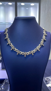 Collier fleur en diamant Moissanite VVS, serti de pierres, en argent 925, collier de luxe pour homme et femme, idéal pour les soirées. - Product Image 3