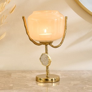Portavelas de cristal y metal de lujo, perfecto para crear ambientes románticos, relajantes o festivos. - Product Image 4