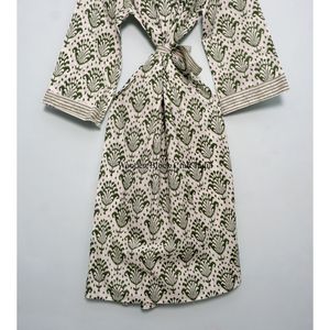 Kimono élégant en coton pour femme, 100% coton, imprimé au bloc, léger, vêtement de détente, robe de plage bohème - Product Image 5