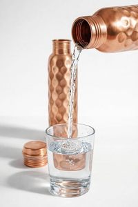 Botella de Agua de Cobre Puro Martillado para Beber y Uso Doméstico - Product Image 2