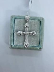 จี้รูปกางเขนสไตล์อาร์ตเดโคประดับมอสซาไนต์ทรงเหลี่ยม เงินแท้ 925 ฝังแบบเบเซลทั้งหมด สไตล์ฮิปฮอป เหมาะสำหรับทั้งชายและหญิง ใช้ในงานปาร์ตี้ - Product Image 2