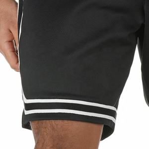 Shorts de sport pour hommes personnalisés, de haute qualité, coupe classique, pour la randonnée, l'entraînement, les loisirs, la mode active - Product Image 5
