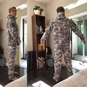 Popular Design Winter Hunting Suit Lightweight Breathable Customized Wholesale Price for Outdoor Activities - Product Image 3