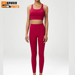 Women's Plus Size Gym Sportswear Yoga Set Tops Leggings Mid Waist Solid Spandex/Nylon Four-Way Stretch Custom Logo Wholesale - Product Image 3