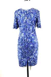 Robe de soirée vintage bleue à sequins et perles, à manches courtes, coupe fourreau, longueur thé, avec traîne chapelle et décolleté en U - Product Image 6