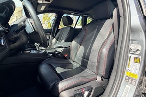 2017 B-M-W 330-i x-D-r-i-v-e S-p-o-r-t-s W-a-g-o-n Oferta de fábrica de autos usados - Product Image 4