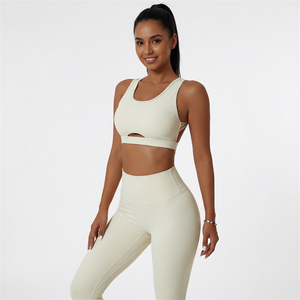 Conjunto Deportivo para Mujer: Sujetador Deportivo con Detalle Recortado y Leggings de Cintura Alta para Yoga y Gimnasio - Product Image 6