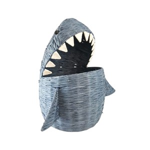 Cesta de Almacenamiento de Mimbre Hecha a Mano con Forma de Tiburón y Tapa para Organizar Juguetes de Niños y Decoración de Cuarto Infantil - Product Image 1
