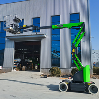 Plateforme élévatrice articulée autopropulsée pour l'installation de structures en acier et la maintenance de murs-rideaux en verre