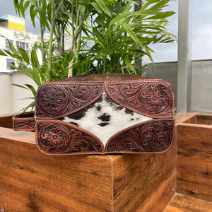 Nouveau sac cosmétique de voyage en cuir repoussé de cheveux en gros de haute qualité sac organisateur de maquillage en cuir véritable occidental pour femmes - Product Image 2