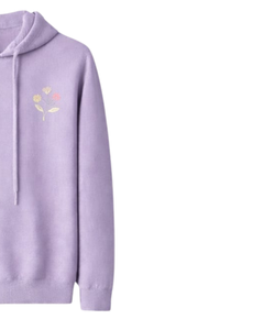 เสื้อฮู้ดผู้หญิงสีลาเวนเดอร์ ผ้าฝ้ายฟลีซ ปักลายดอกไม้ รับทำโลโก้ตามสั่ง โรงงานผลิตแบบ OEM ODM ขายส่งจำนวนมาก - Product Image 2
