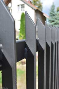 Paneles de Cerca de Aluminio |   Valla para Jardín y Residencial con Recubrimiento en Polvo |   Suministro de Fábrica OEM CNW ALUMINUM VIETNAM - Product Image 2