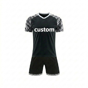 Camisetas Deportivas Sublimadas de Poliéster Dry Fit, Fabricante de Camisetas de Fútbol Personalizadas con Cuello en V para Hombre - Product Image 3