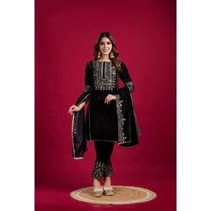 Salwar Kameez para Mujer, Superventas, Nuevo Diseño, Estilo Fiesta, Top, Pantalón y Dupatta, Bordado Intenso con Lentejuelas, Viscosa Pesada - Product Image 1