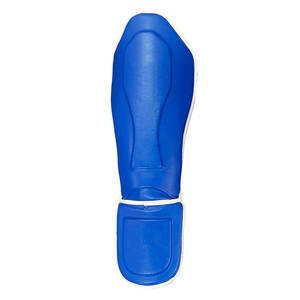 Espinillera Flexible con Diseño Transpirable y Material Protector Duradero, Espinillera Deportiva Profesional con Acolchado Suave - Product Image 6