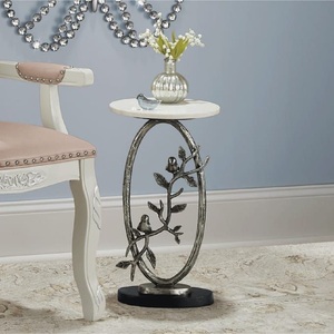 Mesa de Cóctel de Aluminio Majestic de Alta Calidad, Mueble Premium con Detalles Metálicos, Mesa Auxiliar para Hogar, Hotel, Vino y Bebidas, Latón - Product Image 6