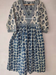 Robe décontractée élégante et douce à imprimé naturel pour femme, longueur genou, 100 % coton, prix de gros auprès d'un fournisseur indien - Product Image 5