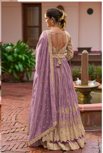 Anarkali kurti ของผู้หญิงยาวถึงพื้นสำหรับงานแต่งงานปาร์ตี้สวมใส่ได้หลายรูปแบบ - Product Image 3