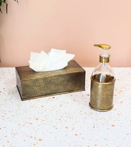 Caja de pañuelos metálica compacta que ahorra espacio con un aspecto elegante para apartamentos pequeños, oficinas y necesidades de viaje - Product Image 3