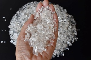 Wholesale Premium Quality <b>Crystal</b> Quartz Stone <b>Chips</b> Gravels Healing Semi Precious Stones Bulk Natural for Decoration Art - Product Image 4