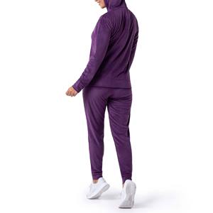 Ensemble de survêtement long 2 pièces pour femme en velours à carreaux vintage d'hiver, à capuche, manches longues, écologique, respirant, anti-boulochage - Product Image 6