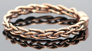 ขายส่งกำไลข้อมือแม่เหล็กทองแดงแฟชั่นสำหรับผู้หญิง งานฝีมือจากผู้ผลิตอินเดีย - Product Image 3