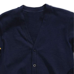 Cardigan en tricot épais anti-plis à boutons sur le devant, col en V, haute qualité, personnalisé, pour hommes et femmes, vente en gros, automne-hiver - Product Image 6
