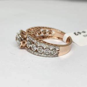 Bague de fiançailles en or rose 14K Hallmark H-I certifié IGI VS diamant solitaire naturel pour la fête d'anniversaire des femmes - Product Image 3