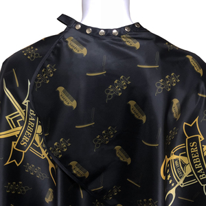 ผ้าคลุมตัดผมสำหรับร้านเสริมสวยแบบมืออาชีพ พิมพ์ลายเต็มผืน ผ้ากันเปื้อนช่างตัดผม คุณภาพสูง กันน้ำ ปรับระดับคอได้ - Product Image 3