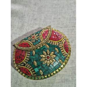 Pochette de soirée pour femme artisanale avec alliage antique, élégant accessoire de mode en cristal - Product Image 4