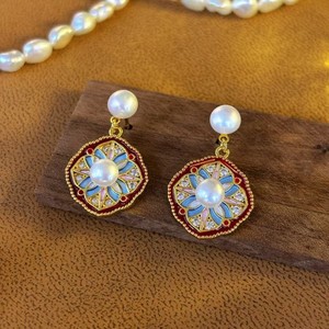 Boucles d'oreilles en argent naturel polyvalentes de style palais rétro européen américain, avec trèfle à quatre feuilles, nouvelles, perles - Product Image 2
