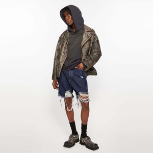 Distressed Super Baggy Fit Mid Waist Wide Leg <b>Knee</b> Length Leather <b>Patch</b> Detail Mens Streetwear Denim Shorts Denim Shorts - Product Image 3
