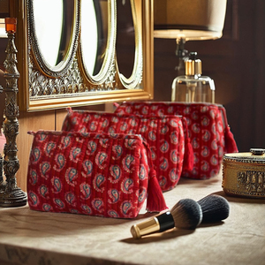Juego de 3 Bolsas Organizadoras de Maquillaje de Algodón con Estampado Paisley Rojo Estilo Bohemio, Multifuncionales y Pequeñas - Product Image 2