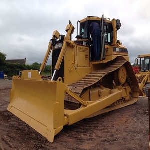 รถดันดิน CAT D5K มือสอง ราคาโรงงานพรีเมียม น้ำหนัก 9 ตัน พร้อมเครื่องยนต์เดิม สภาพดี พร้อมขาย มีสินค้าในสต็อก - Product Image 3