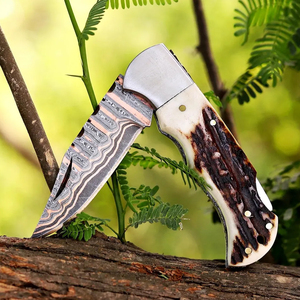 Cuchillo Plegable Personalizable con Hoja de Cobre Damasco, Mango de Asta de Ciervo y Funda de Cuero, Cuchillo de Caza de Bolsillo EDC San Mai Personalizado - Product Image 1