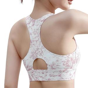 Soutien-gorge de sport personnalisé OEM pour femme, grande taille, haute performance, écologique, respirant, dos croisé, sans bretelles, col en V, avec logo frontal - Product Image 1
