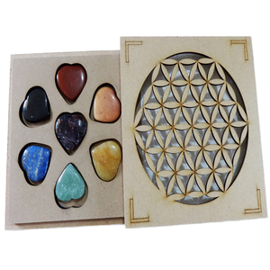 Ensemble de 7 cristaux de guérison Reiki Chakra, pierres semi-précieuses sculptées, artisanat, boîte en bois gravée pour la guérison des chakras, origine Gujarat - Product Image 1